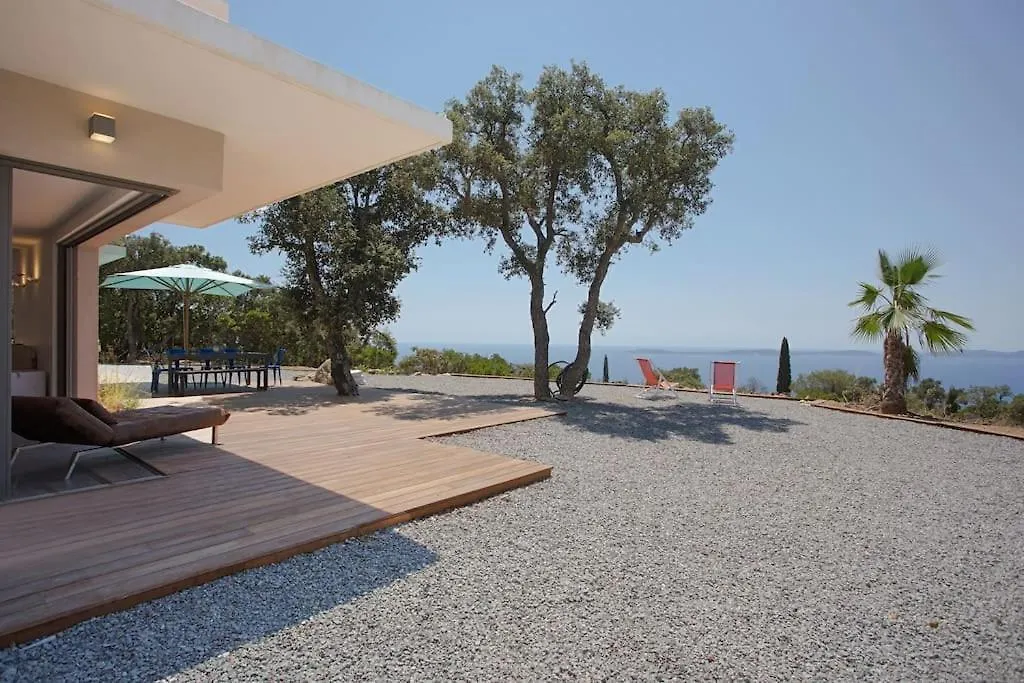 Villa Cybele Rayol-Canadel-sur-Mer 0*,