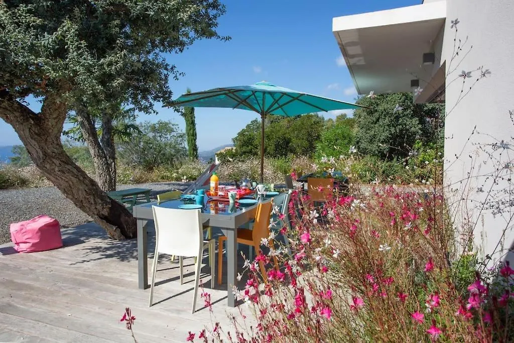 Villa Cybele Rayol-Canadel-sur-Mer 0*,  France